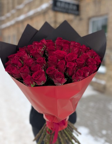 Rožių puokštė ,,Red in Style"